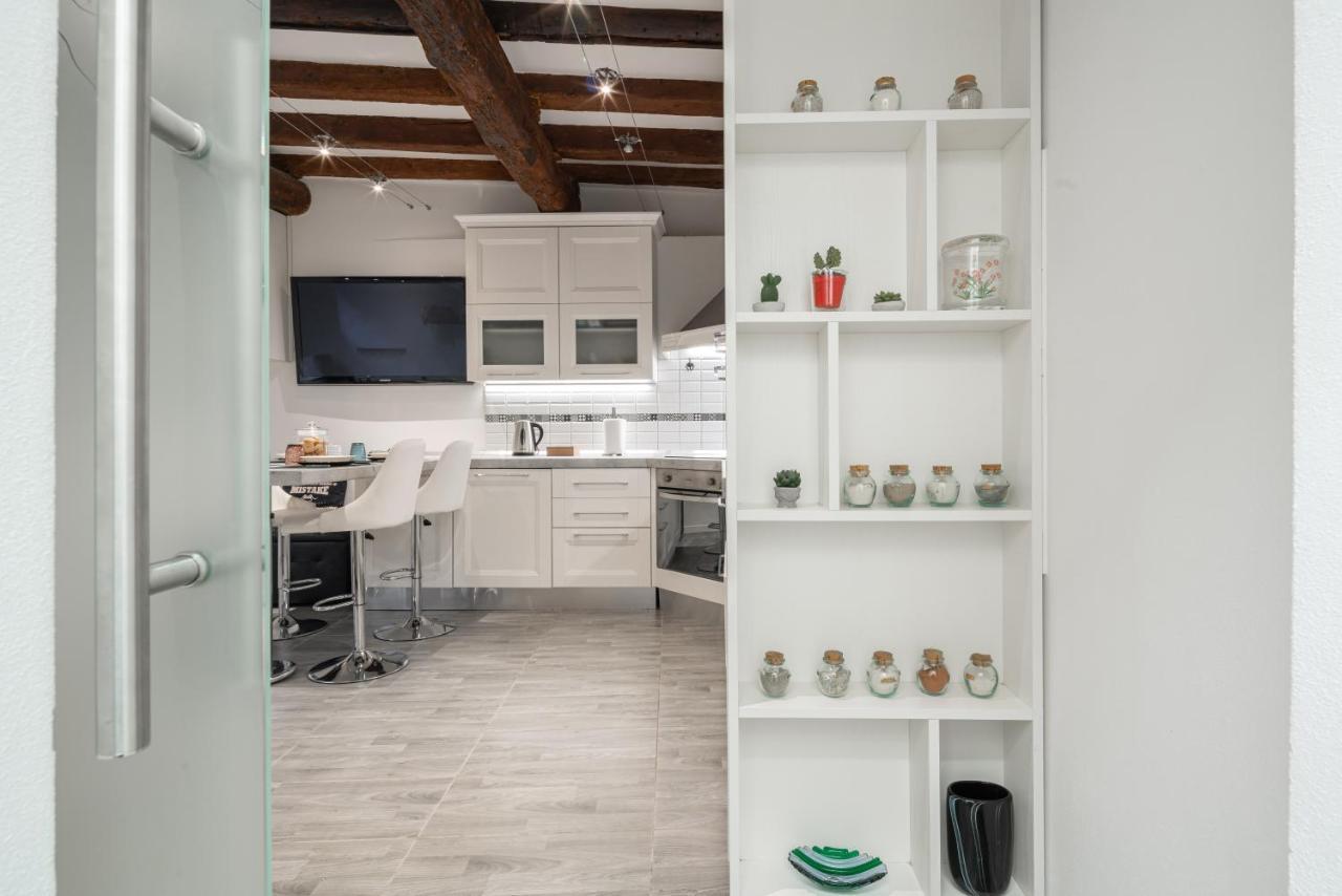Rialto Boutique Apartment เวนิส ภายนอก รูปภาพ