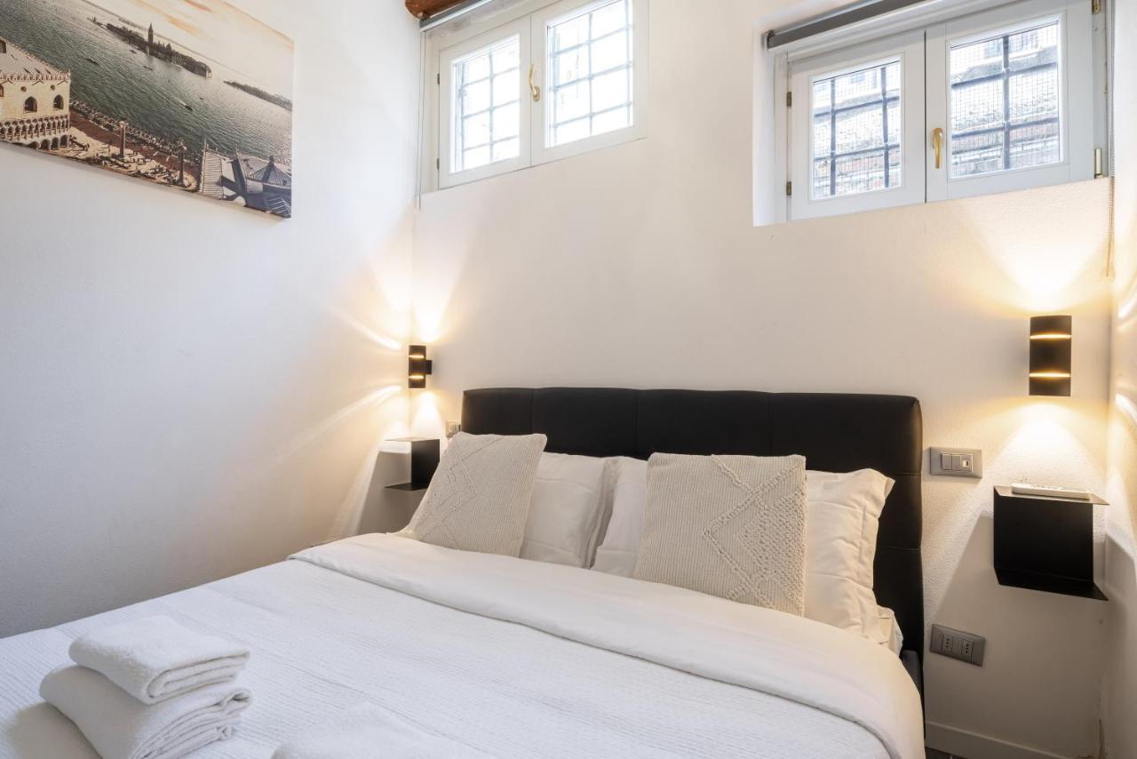 Rialto Boutique Apartment เวนิส ภายนอก รูปภาพ