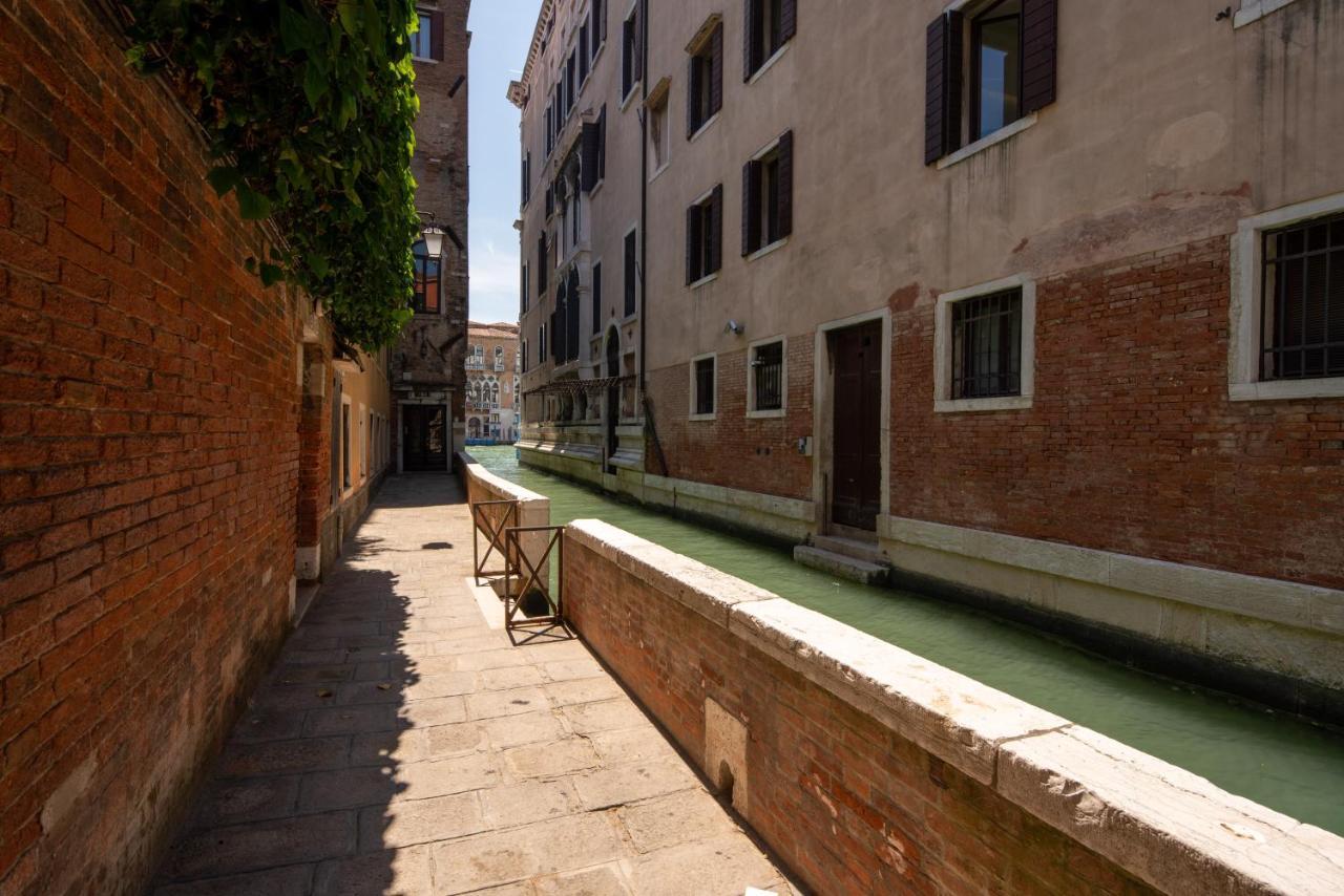 Rialto Boutique Apartment เวนิส ภายนอก รูปภาพ